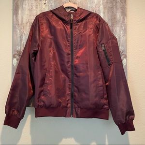 Swiss Cross burgundy windbreaker. Size M